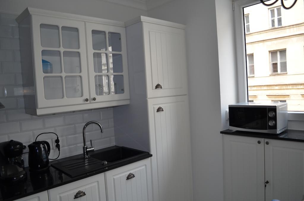 Apartament Orchidea Centrum Warsaw Bilik gambar